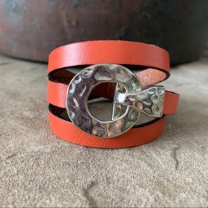 Women’s Triple Wrap Leather Bracelet